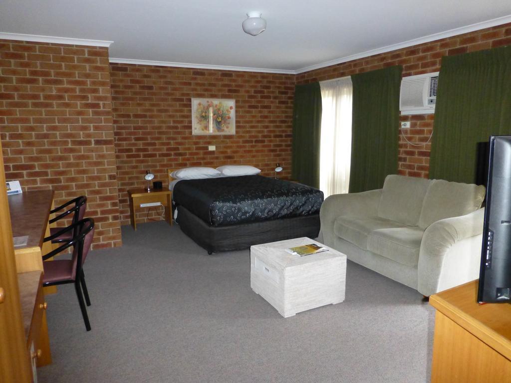 Inverloch Central Motor Inn Eksteriør billede